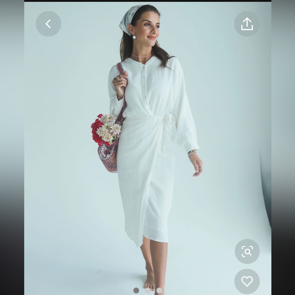 By Tess Collection White wrap dress NWT size S